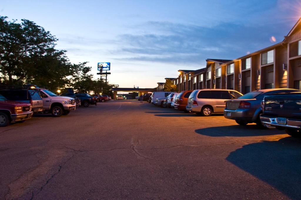 Super 8 By Wyndham Casper East/evansville Photo 17