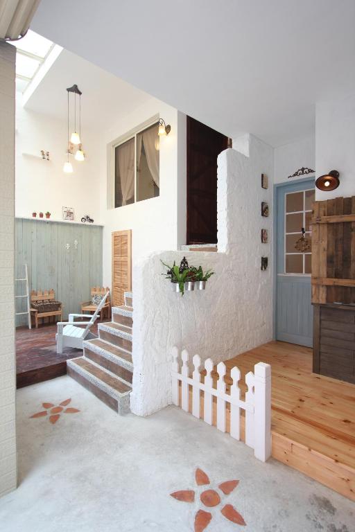 Antique B&B