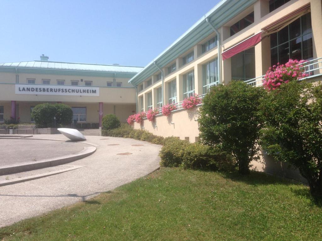 Hostel Obertrum