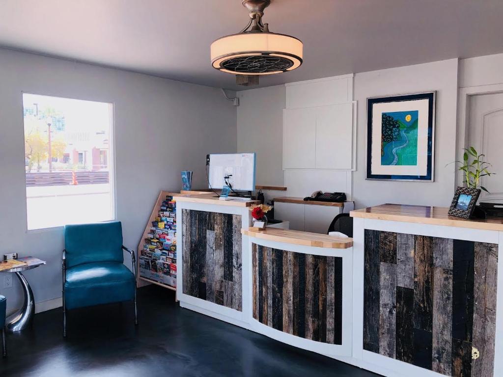 University Inn ASU/Tempe Tempe book your hotel with ViaMichelin