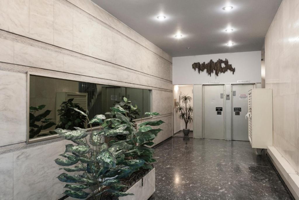 Scent Of Freedom Apartment Renovated photo