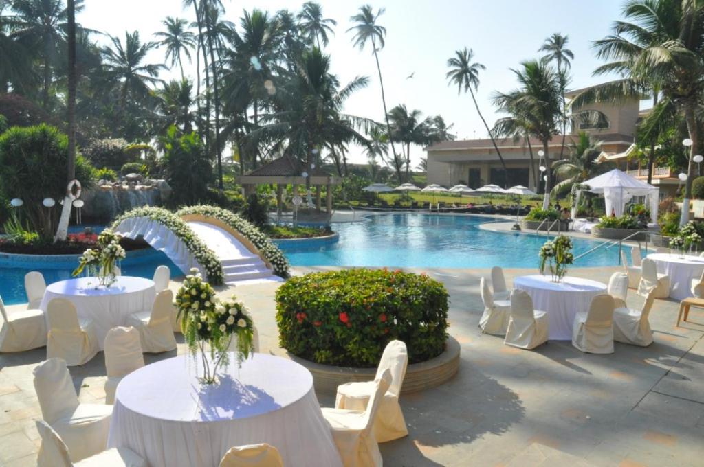 Banquet hall, The Retreat - Hotel & Convention Centre in Mumbai