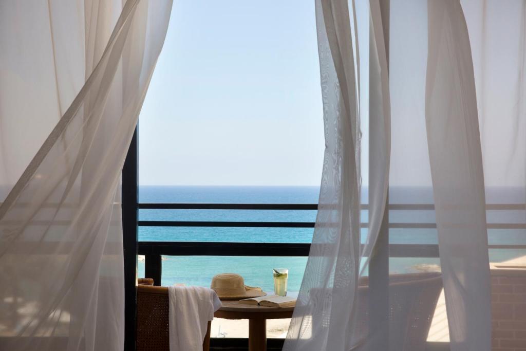 Venus Beach Hotel Photo 22