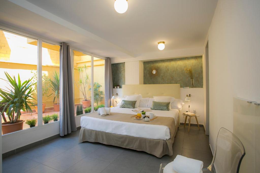 SingularStays Botanico 29 Rooms - 4
