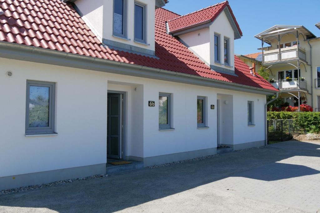 Haus Leonora In Gohren Germany Wander