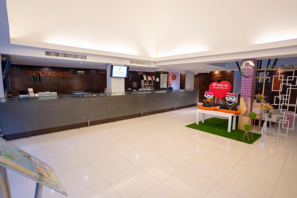 Lobby, The Space Hotel in Chiang Rai