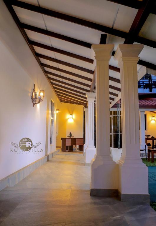 Ruth Villa Negombo photo