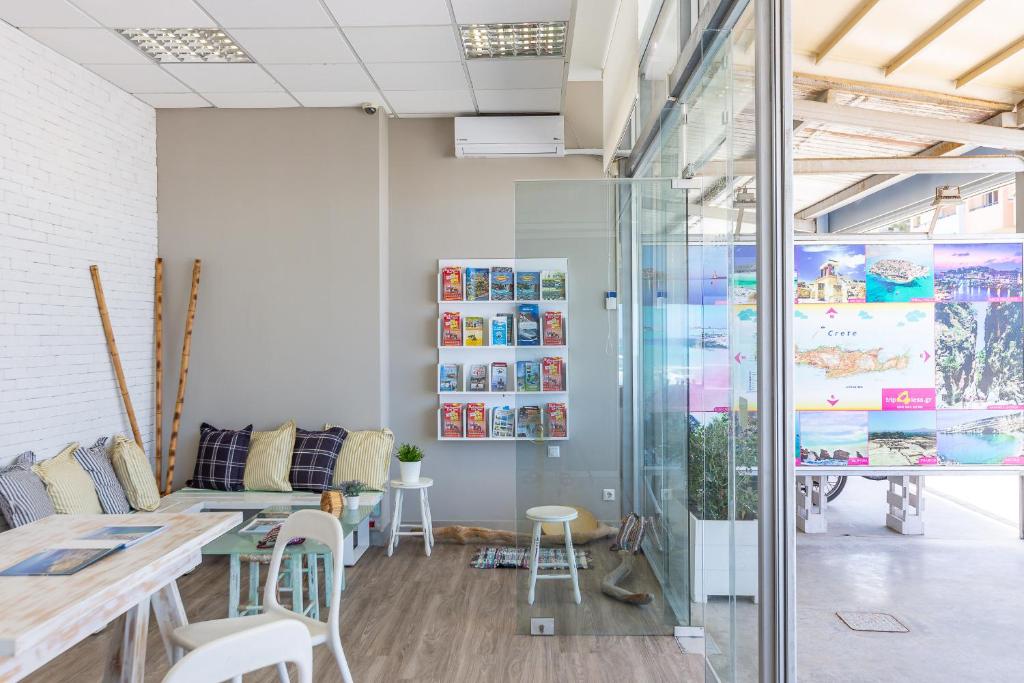 フロント・ロビー