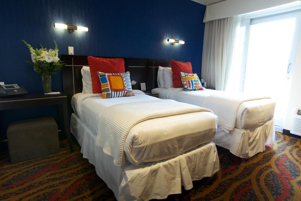 New York Nesva Hotel room