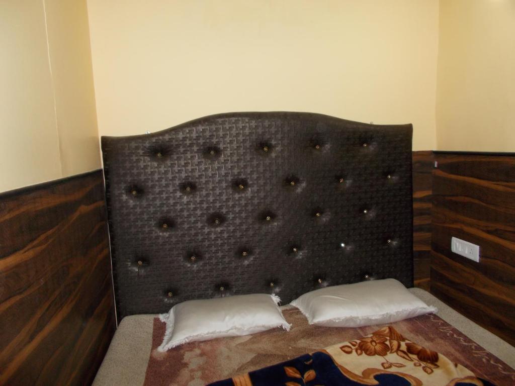 Ratnam Guest house photo