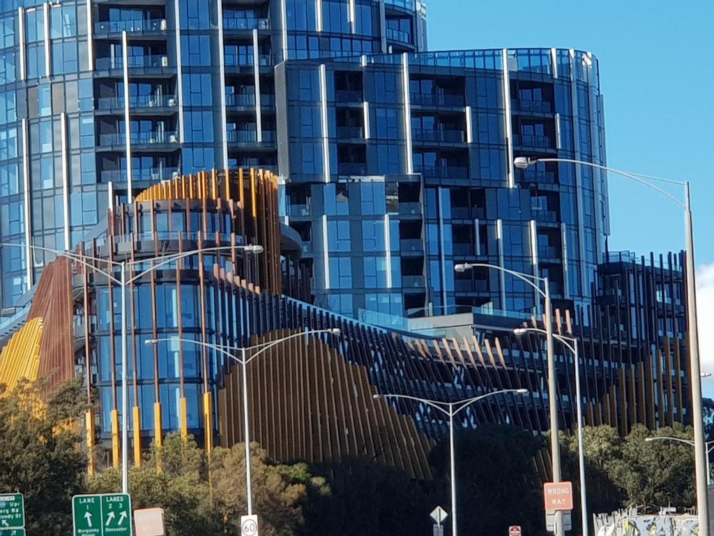 Ivanhoe Apartments — Hotel in Melbourne