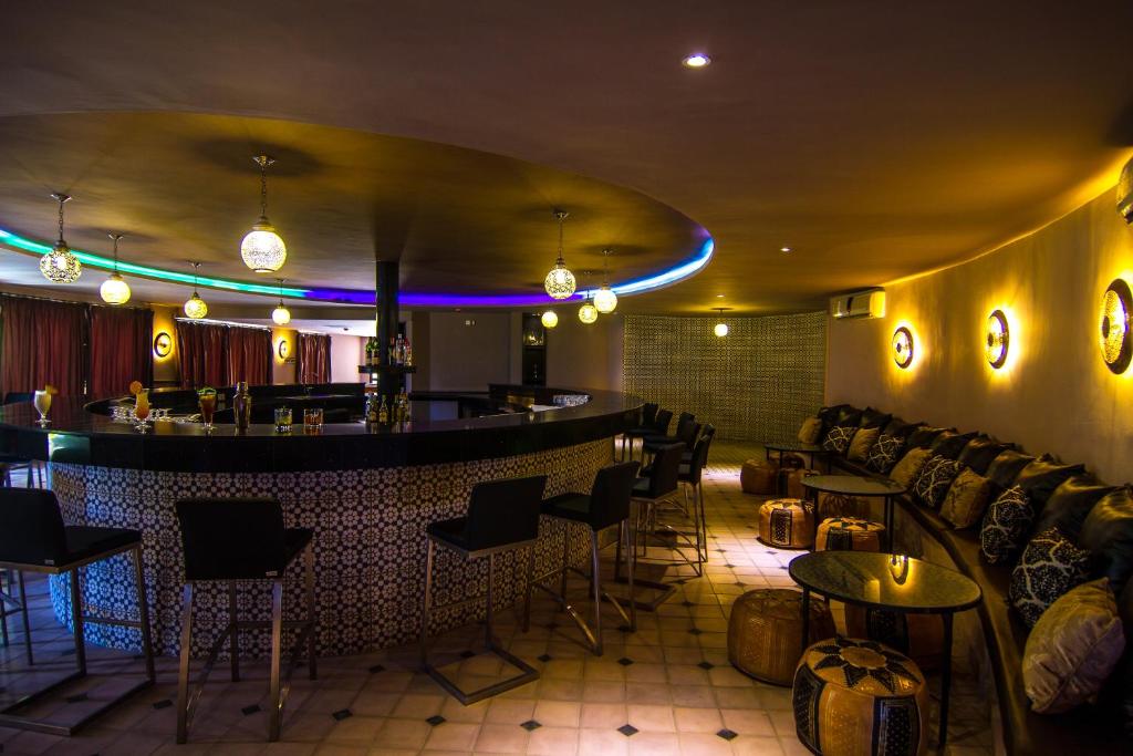 Bar/lounge