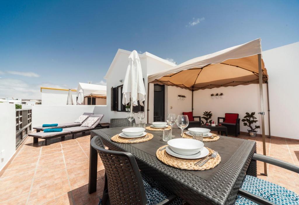 Luxury Beach Apartments - 2