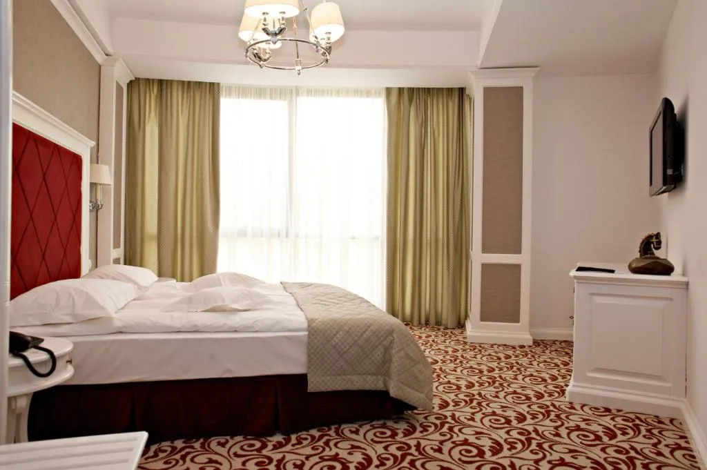 Hotel Bellaria, hotel in Iaşi