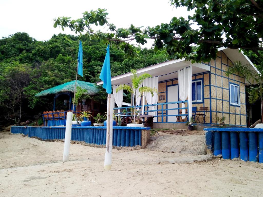 Bolo Beach Santorini - a private isolated beach property — Hotel in Alaminos City