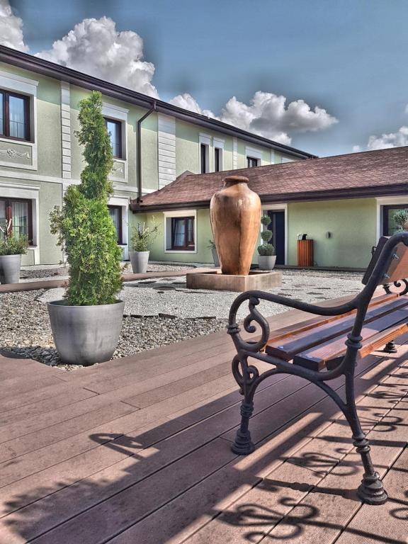 Magus Hotel photo