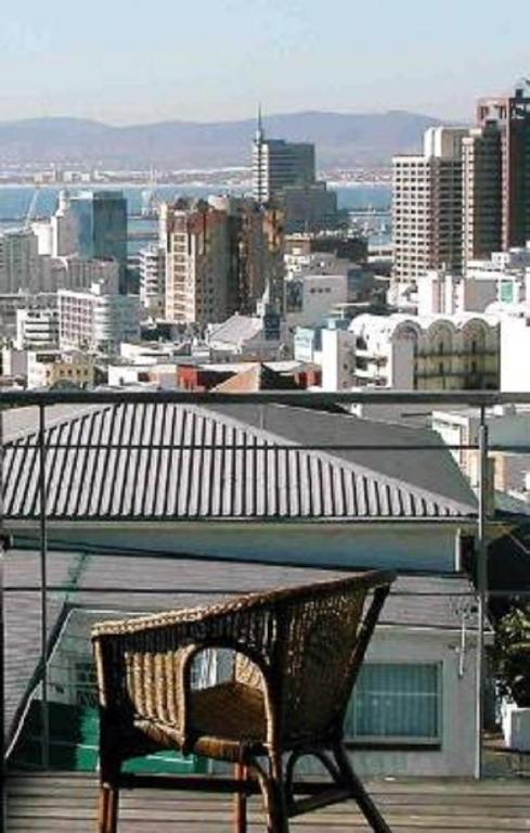 Upperbloem Guesthouse and Apartments photo