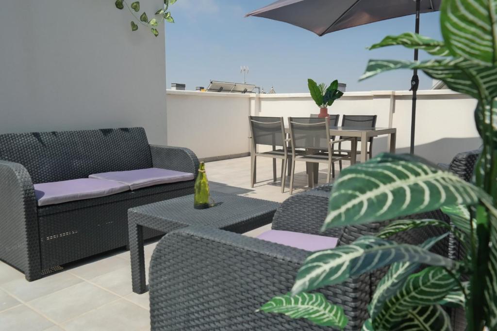 Penthouse Apartment & Pool Malaga Center - 3