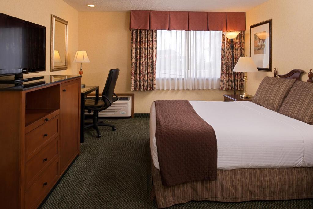 Red Lion Hotel Yakima Center photo