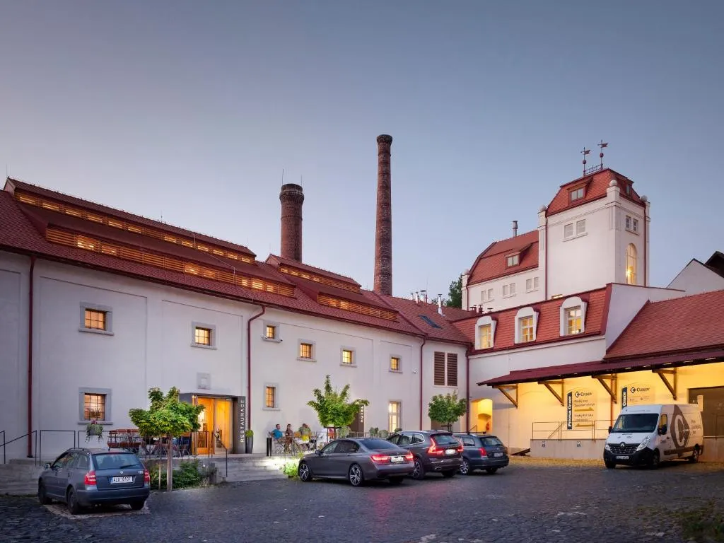 Hotel Kleis, hotel in Cvikov