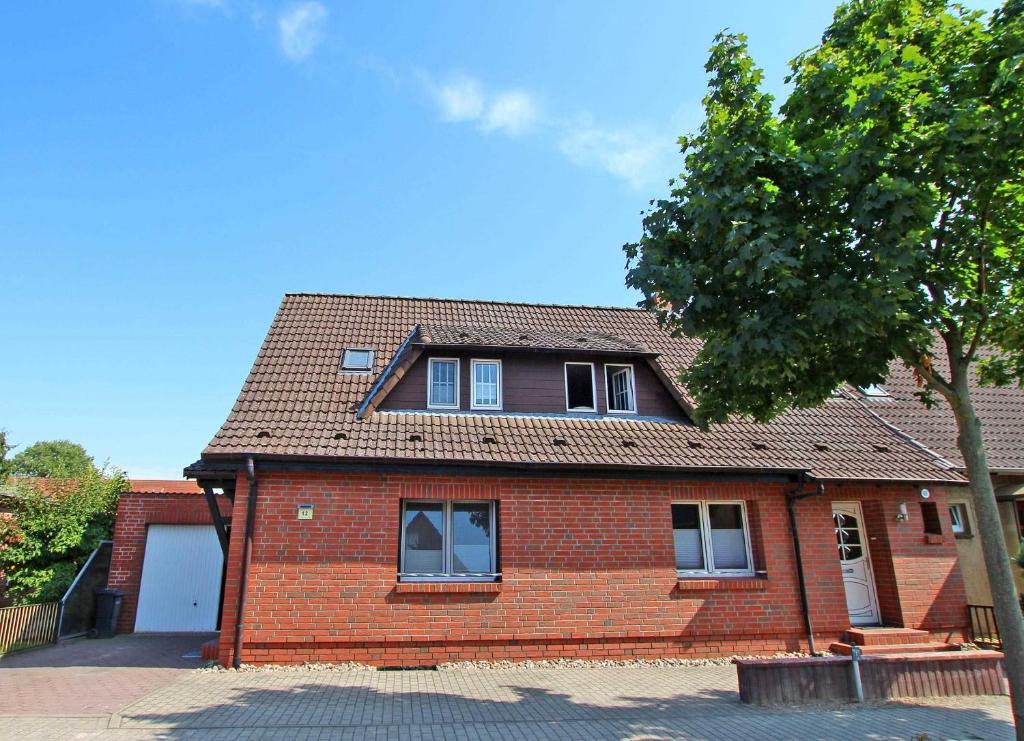 Ferienwohnungen Waren Mueritz SEE 9770 — Hotel in Waren