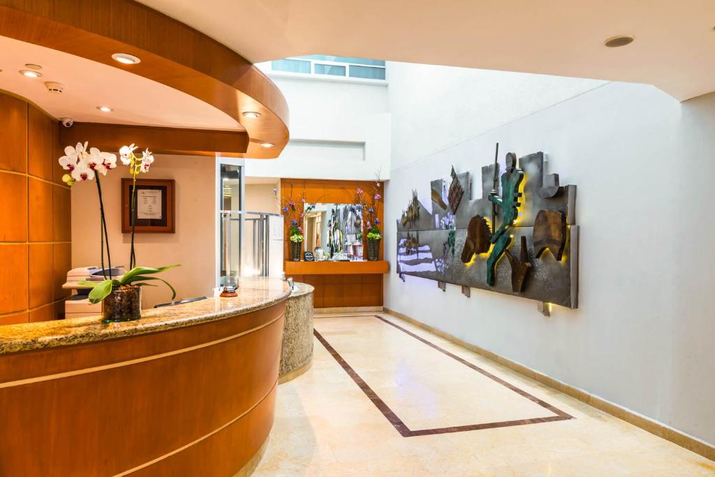 Eurostars Zona Rosa Suites photo