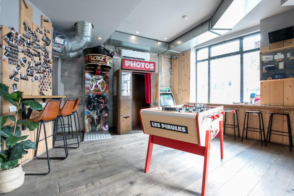 The People Paris Bellville