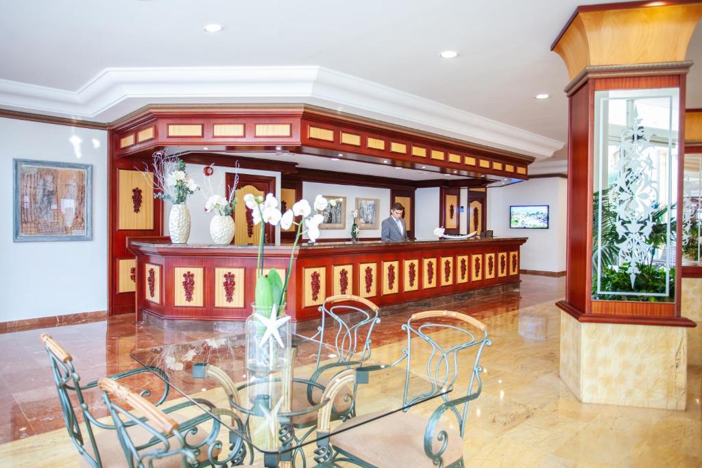 Grupotel Santa Eularia & Spa - Adults Only photo