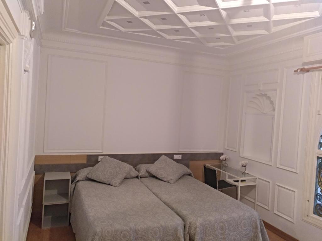 Hostal Rioja Condestable - 3