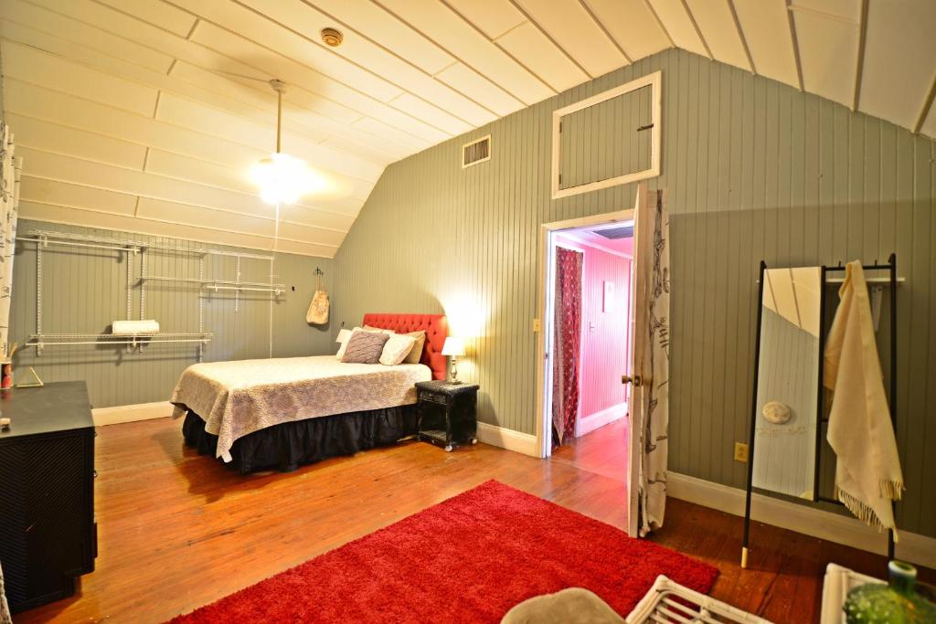 Historic Apartment in the Heart of Christiansted photo