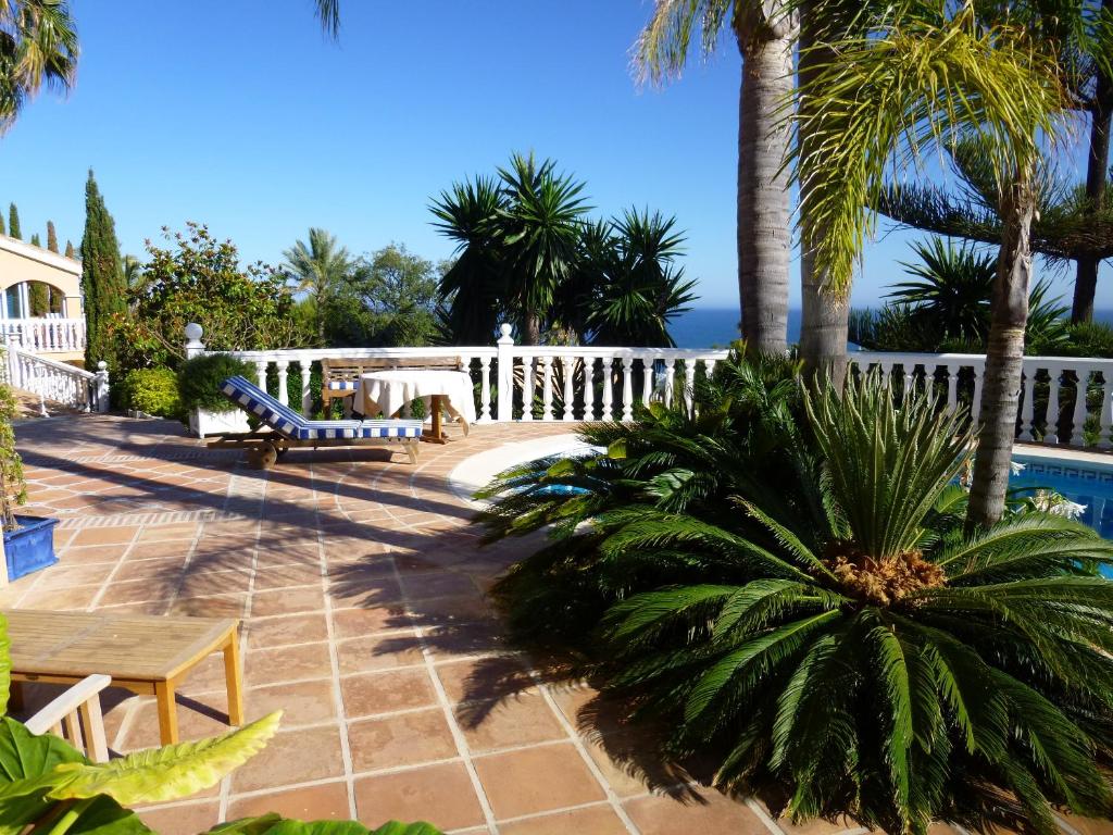 La Perla de Torrenueva — Swimming pool in Mijas, Andalusia