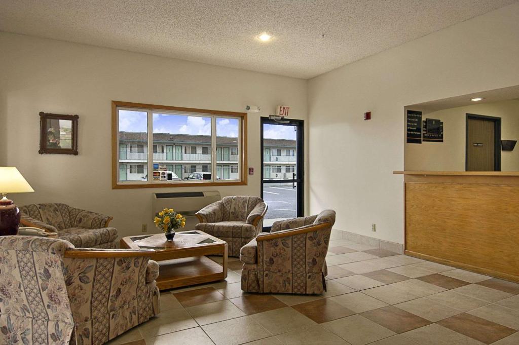 Super 8 by Wyndham Pendleton, Pendleton