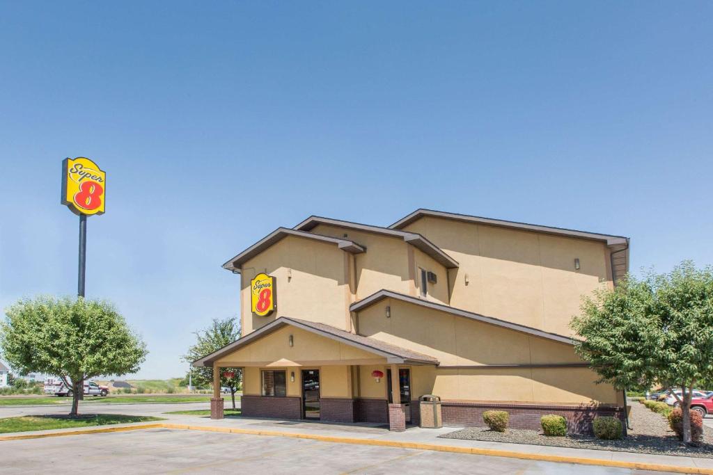 Super 8 by Wyndham Nampa, Nampa