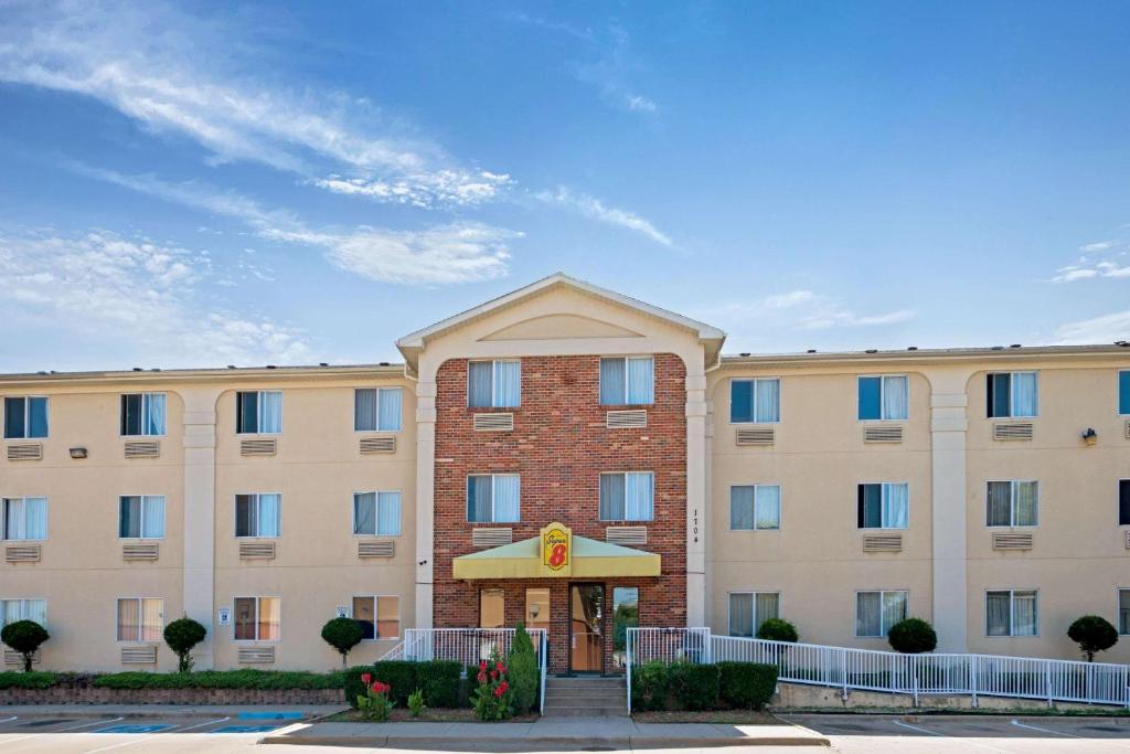 Super 8 by Wyndham Plano/Dallas Area, Plano