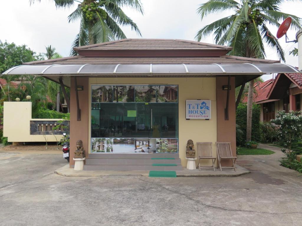 TandT House photo