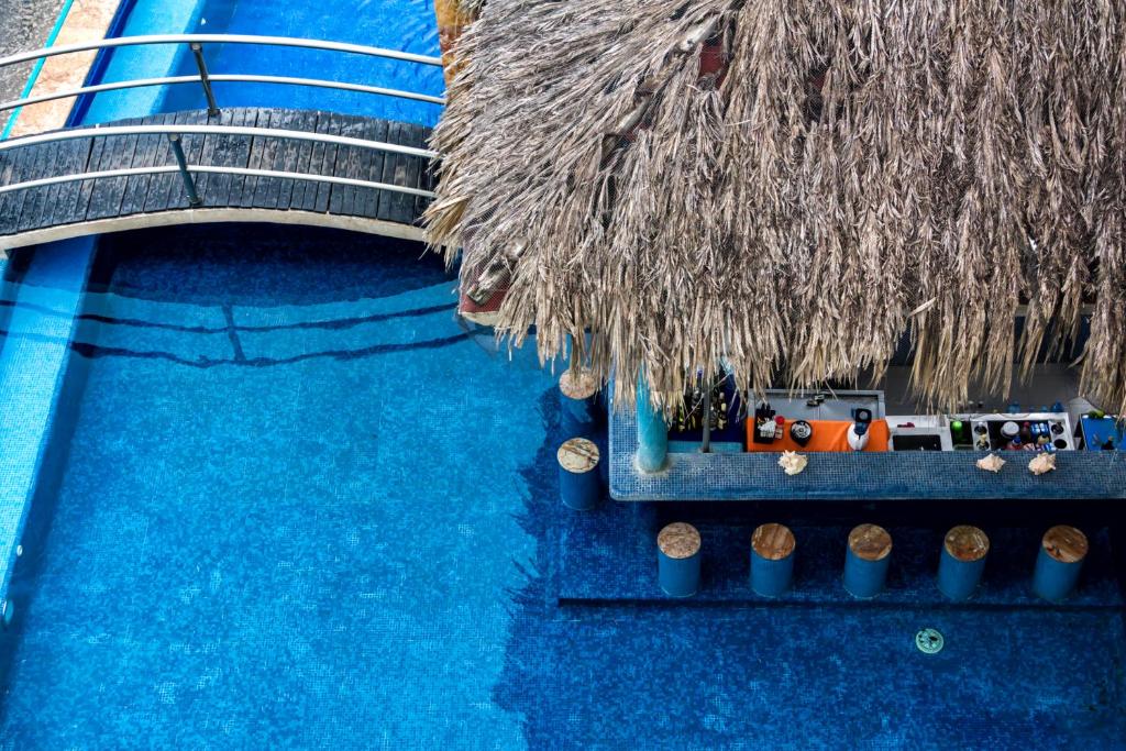 Artisan Family Hotels And Resort Collection Playa Esmeralda Photo 4