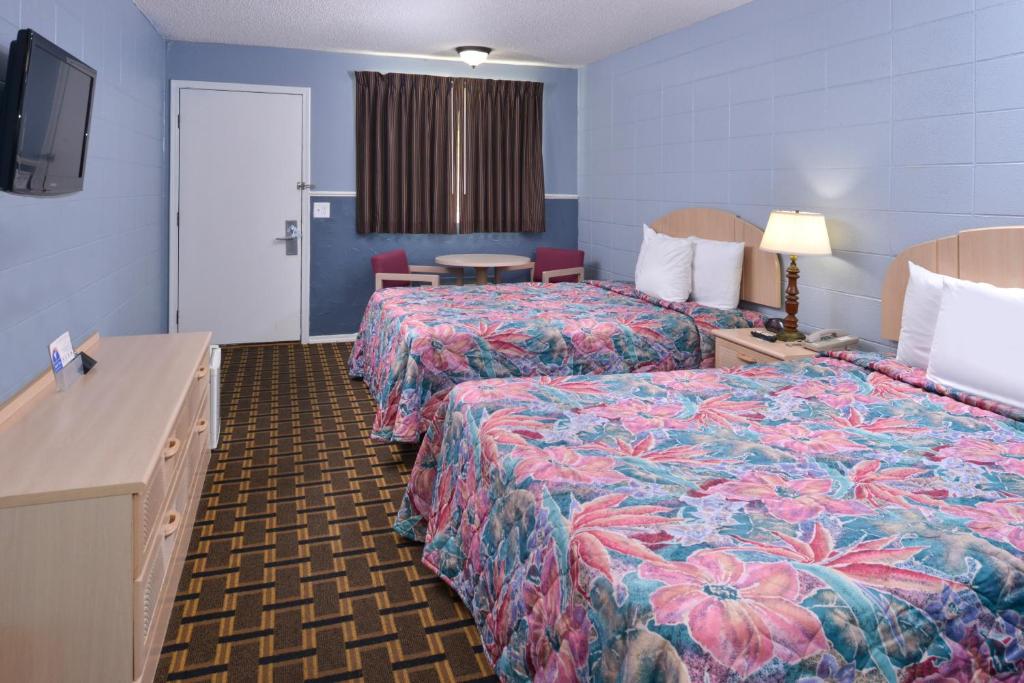 Americas Best Value Inn And Suites Branson Photo 18