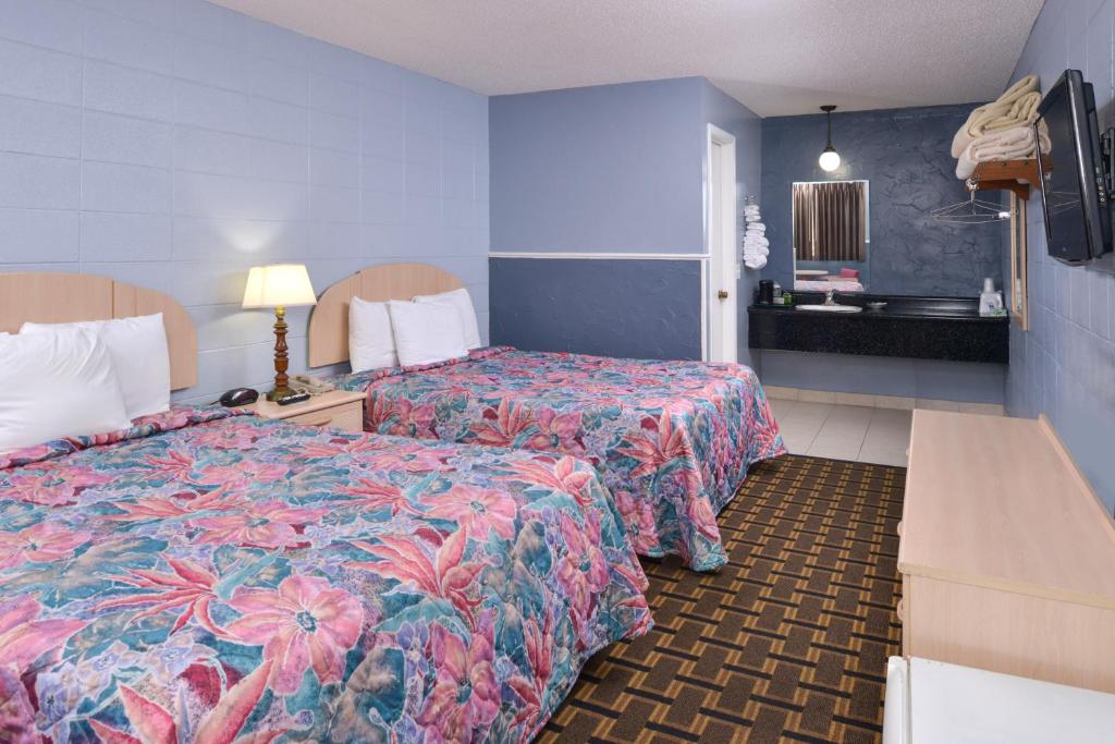 Americas Best Value Inn And Suites Branson Photo 20