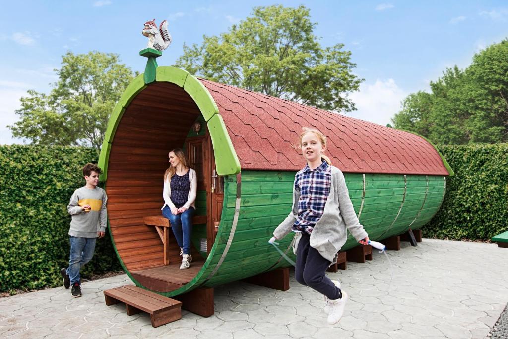 LEGOLAND Wilderness Barrels &amp; Cabins — Hotel in Billund