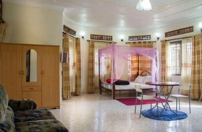 Palace Hotel photo