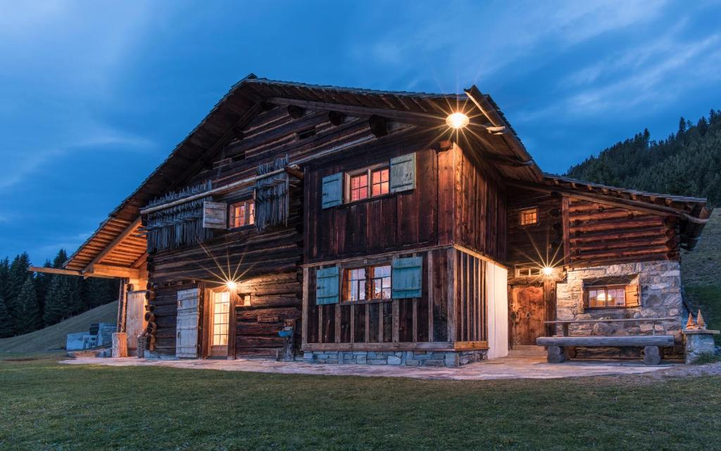 Chalet Berghaus Bartholomaberg 전경