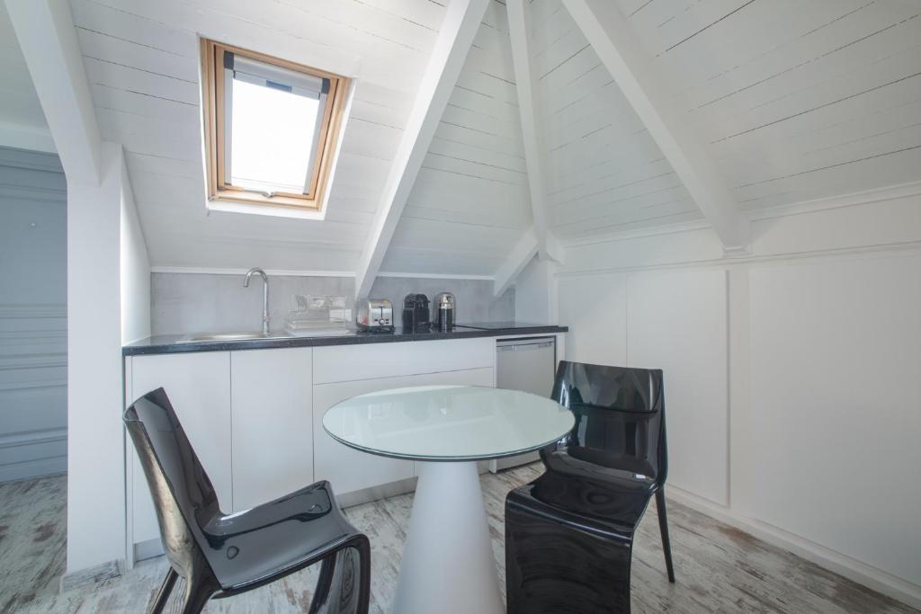 Sunrise Rent Rooms photo