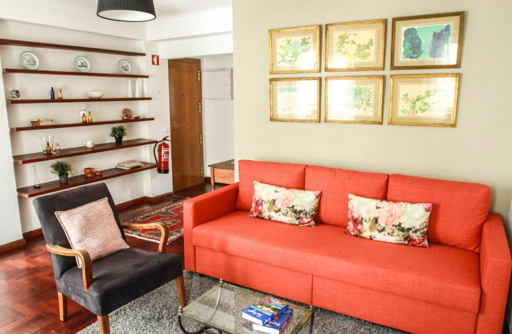 Cozy and Spacious apartment in Graça, Lisbon, Lisbon