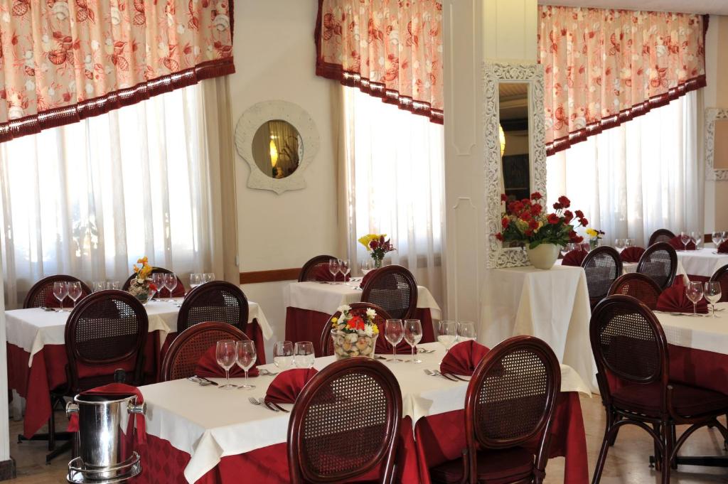 Hotel Beny — Restauracje i bary in Jesolo, Wenecja Euganejska