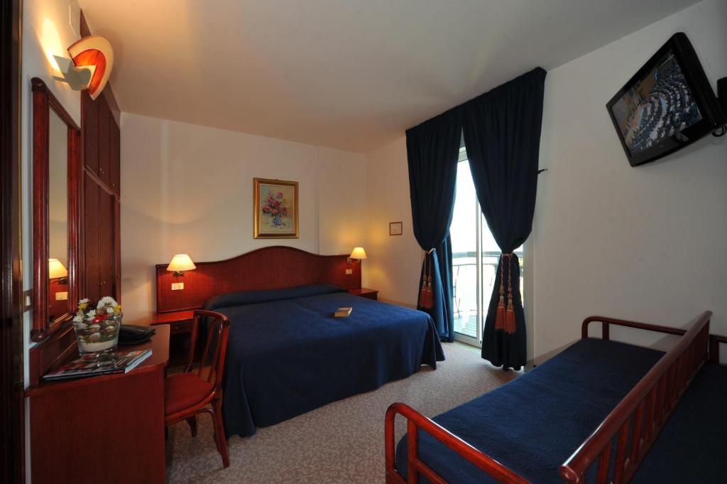 Hotel Beny — Pokoje in Jesolo, Wenecja Euganejska