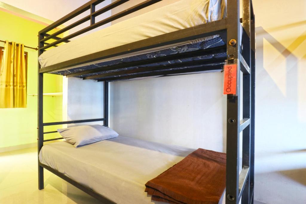 Hang Five Canggu Hostel photo