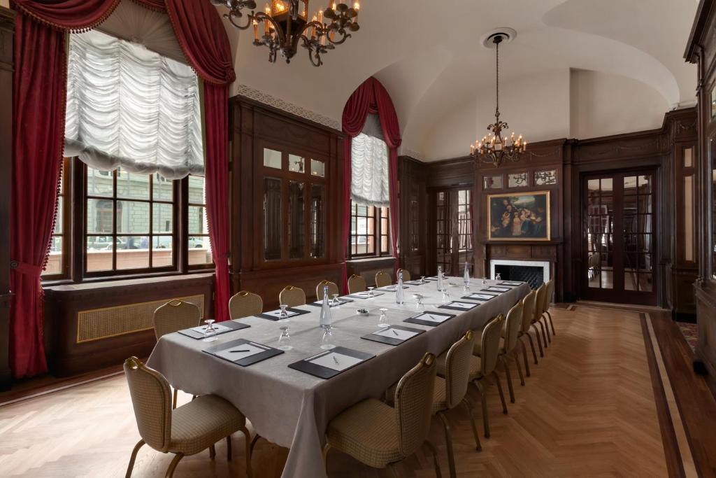 ビジネスセンター