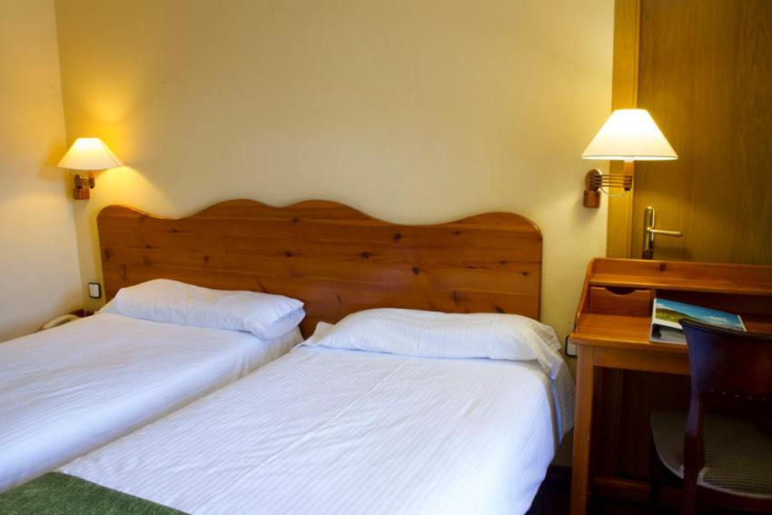 Hotel Vall de Nuria photo