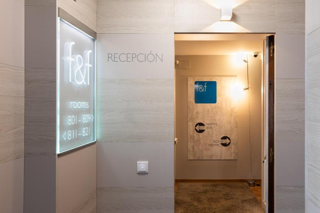 Pension Residencia F&F photo