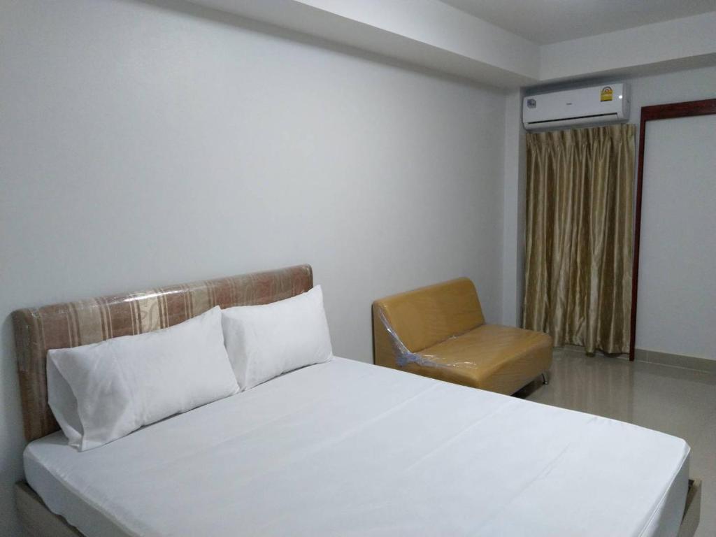 Roseate Bangkok Hotel